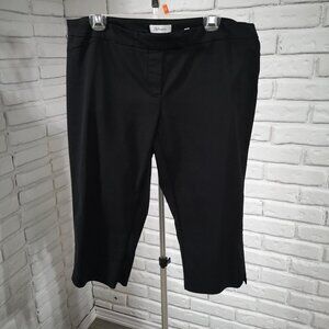 Reitmans Ladies Black Size 14 Plus Pull On Cropped Pants
